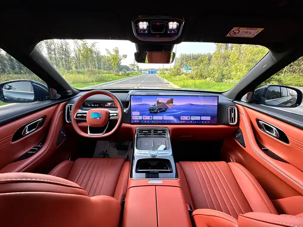 Geely Galaxy M9 — фото 2