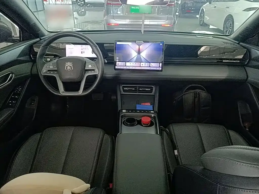BYD Qin L — фото 6
