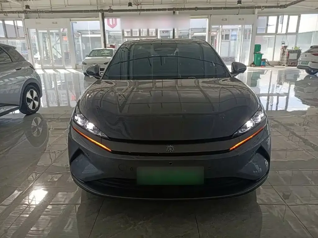 BYD Qin L — фото 5