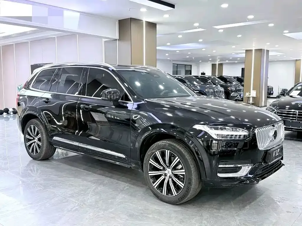 Volvo XC90 — фото 3