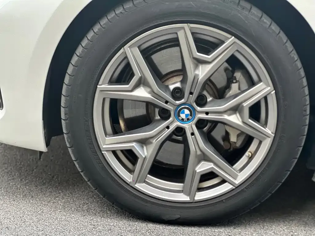 BMW i3 — фото 4