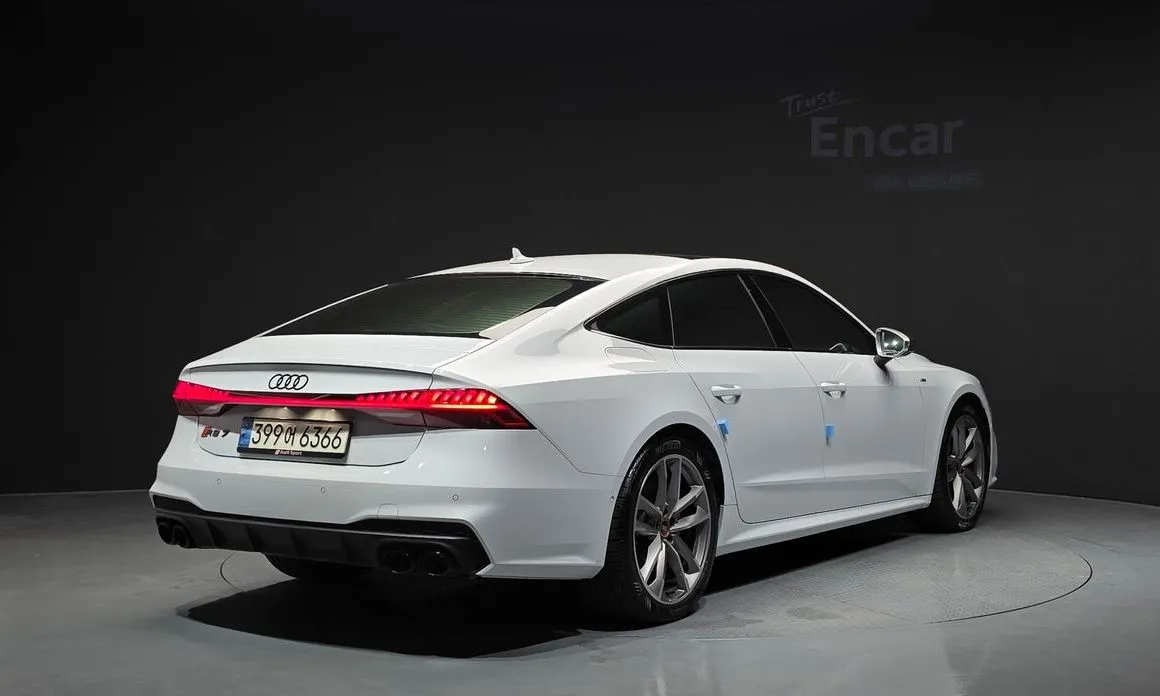 Audi A7 — фото 2