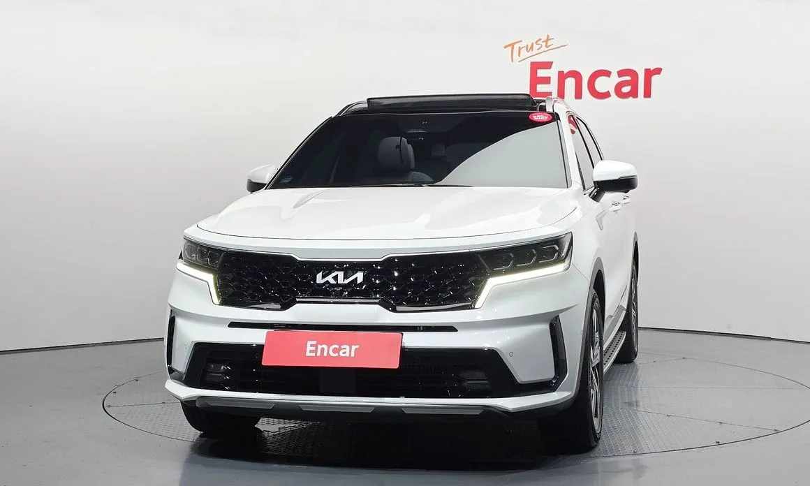 Kia Sorento — фото 7