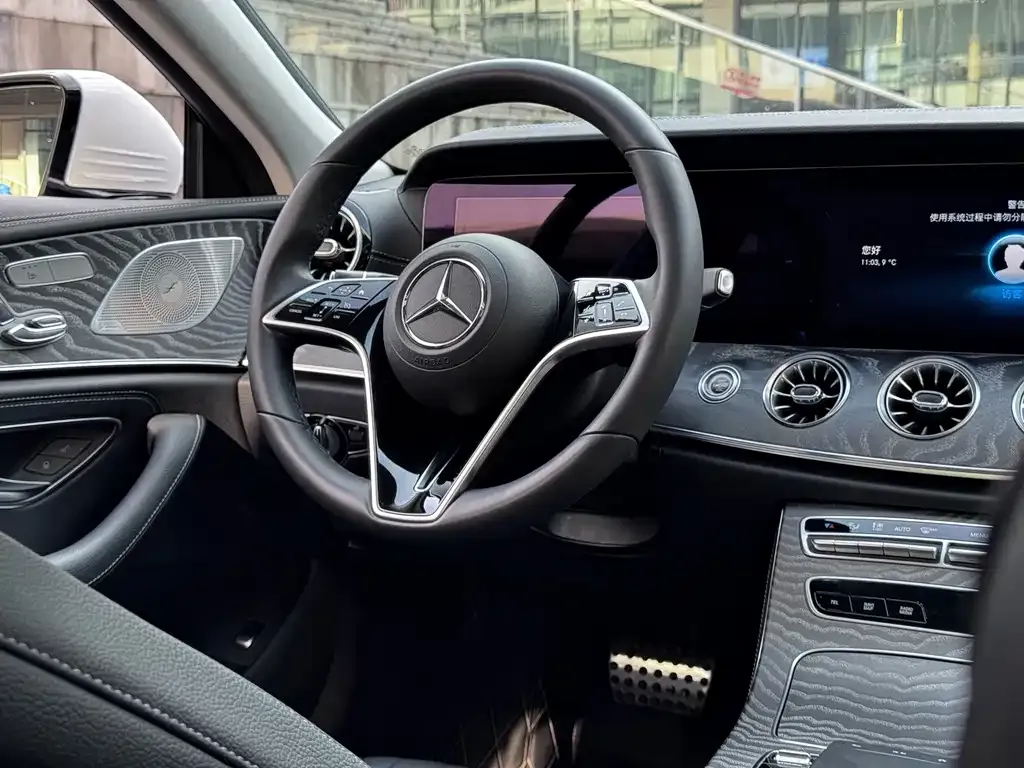 Mercedes-Benz CLS — фото 7