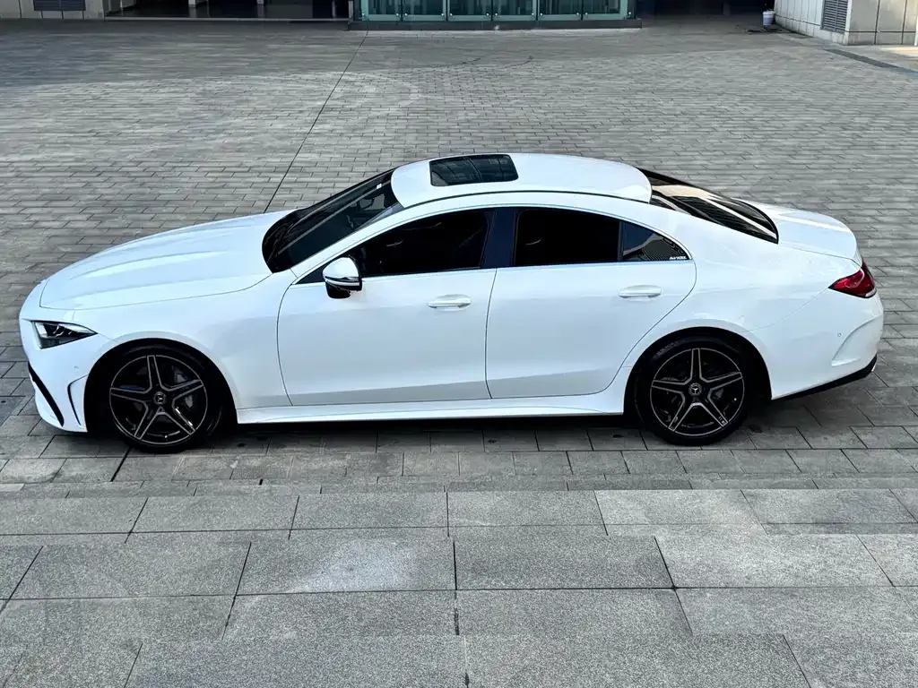 Mercedes-Benz CLS — фото 9