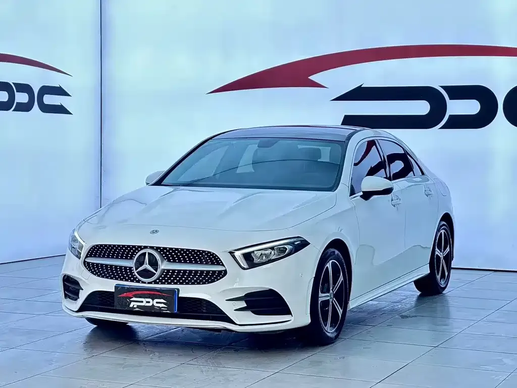 Mercedes-Benz A-Class — фото 1