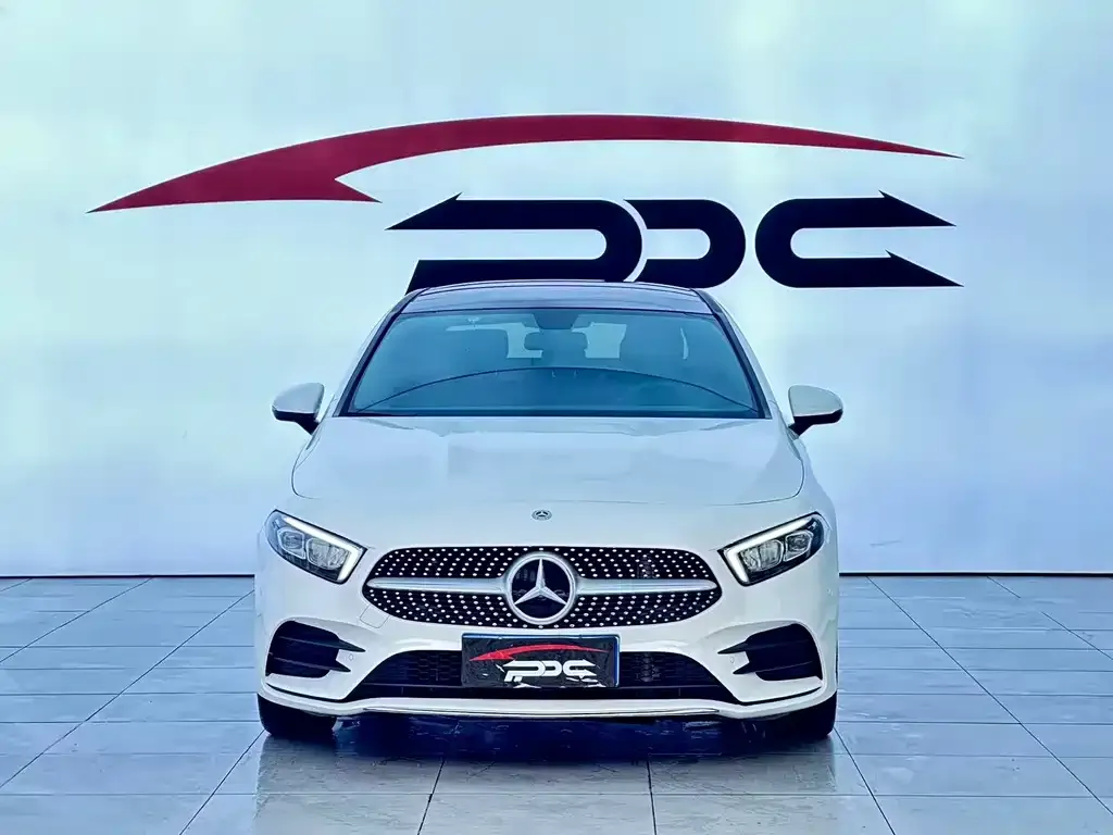 Mercedes-Benz A-Class — фото 9