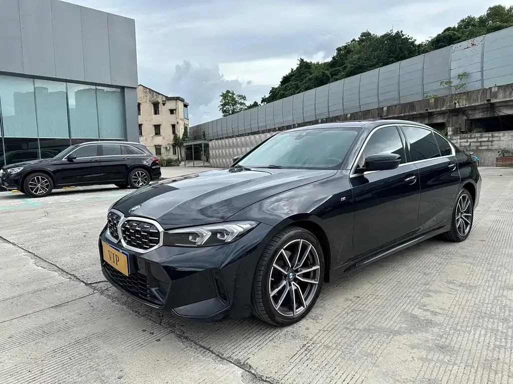 BMW 3 Series — фото 1