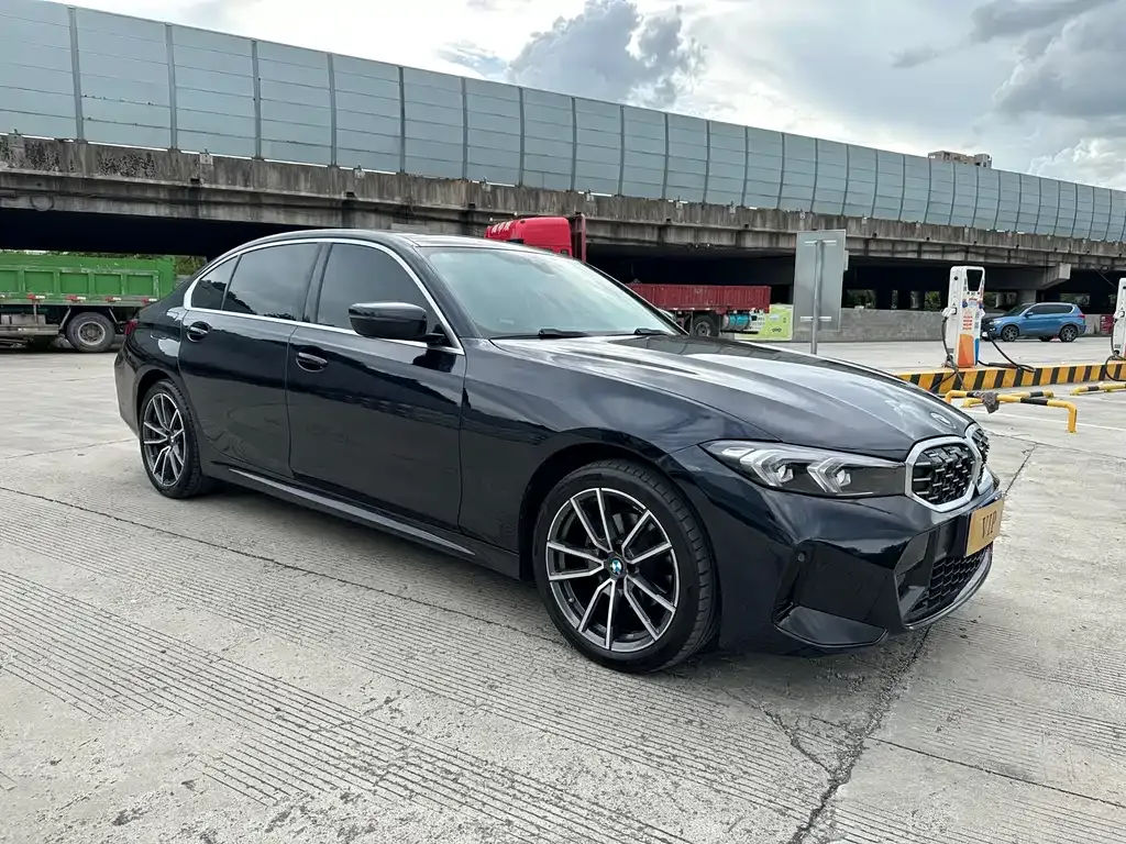 BMW 3 Series — фото 4