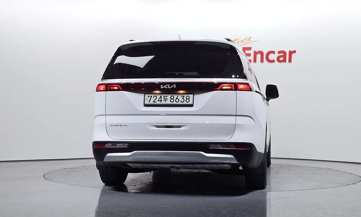 Kia Carnival — фото 2