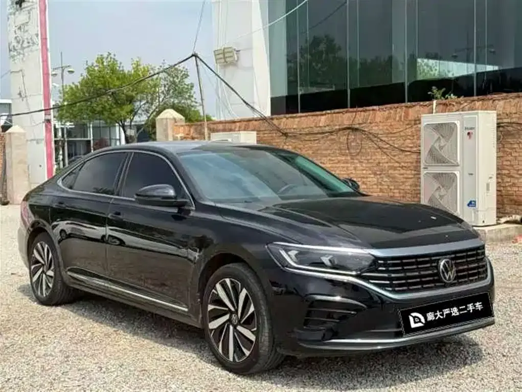 Volkswagen Passat — фото 7