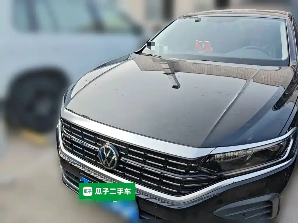 Volkswagen Passat — фото 4