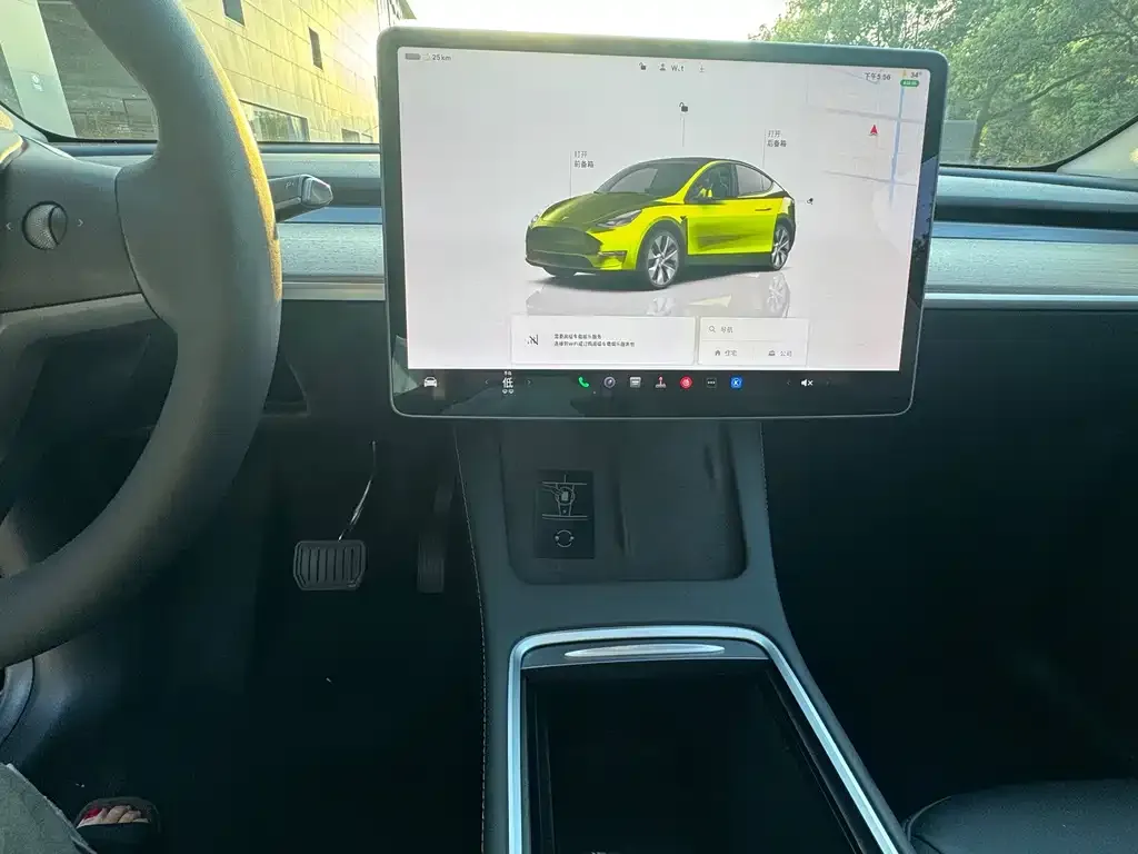 Tesla Model Y — фото 4
