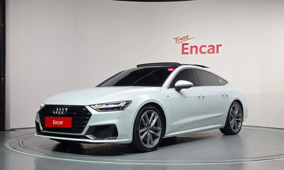 Audi A7 — фото 1