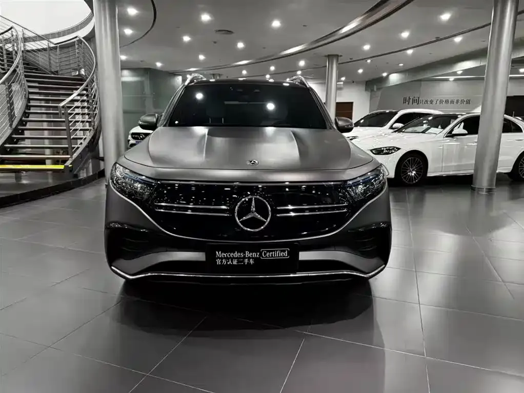 Mercedes-Benz EQB — фото 4