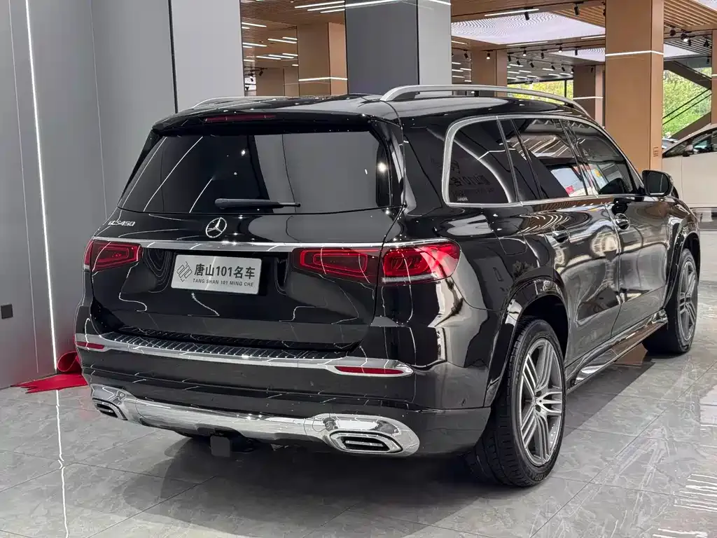 Mercedes-Benz GLS — фото 9