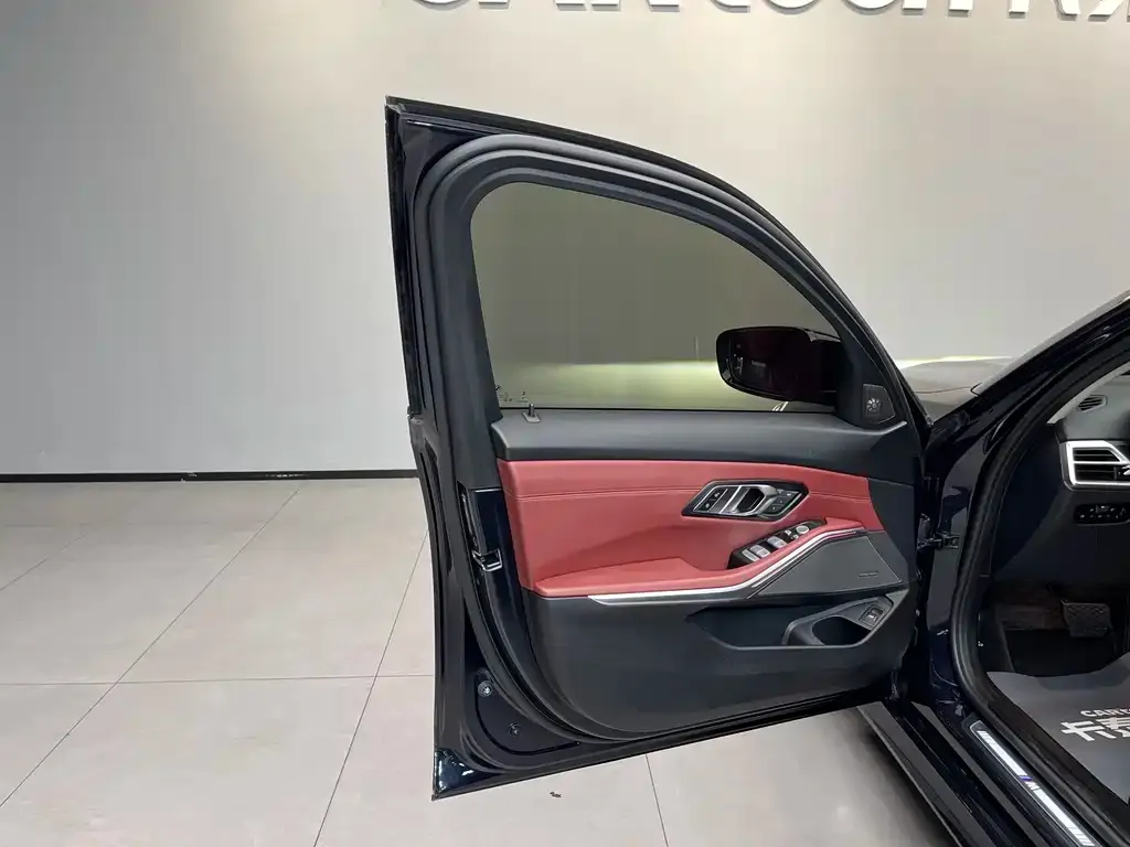BMW 3 Series — фото 10
