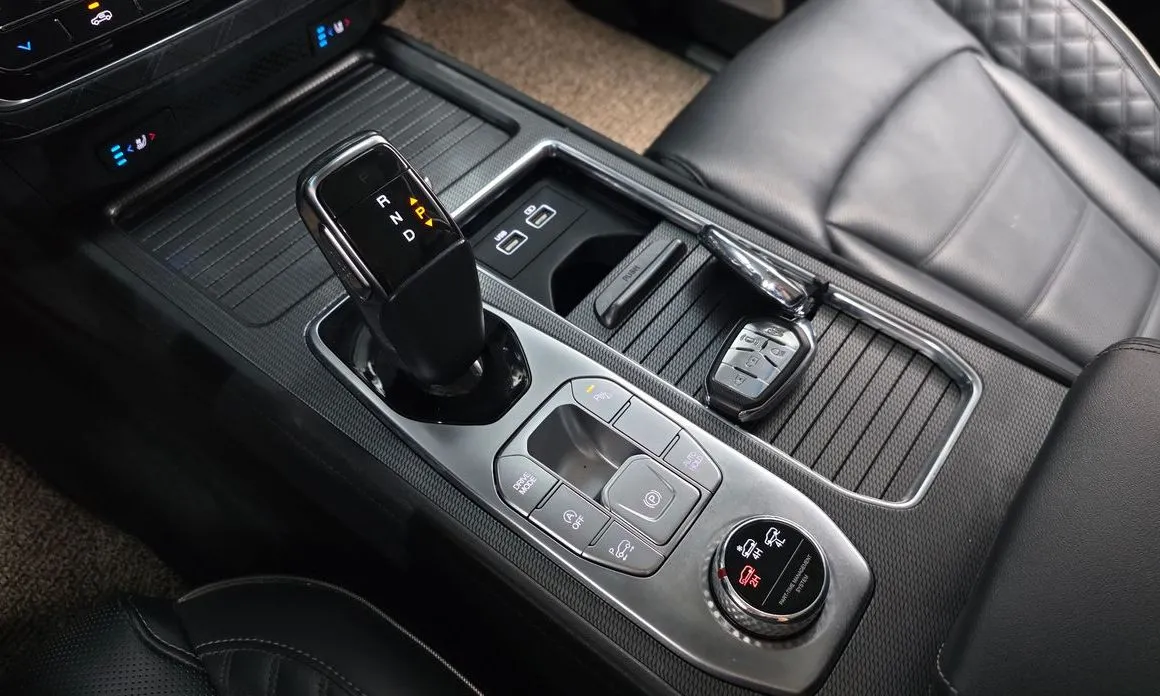 KG Mobility (Ssangyong) Rexton — фото 9