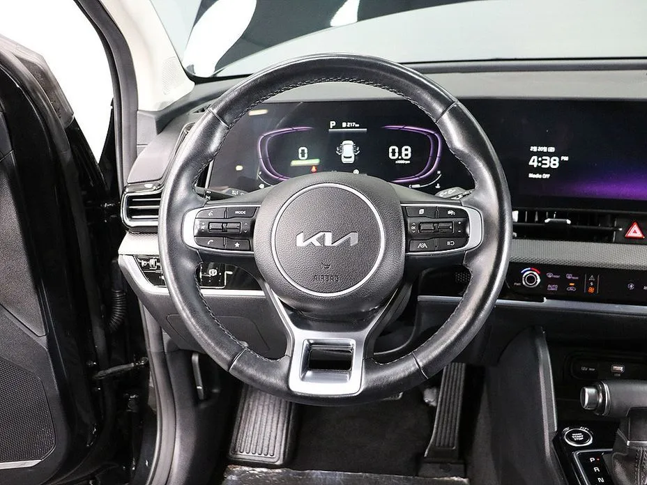 Kia Sportage — фото 8