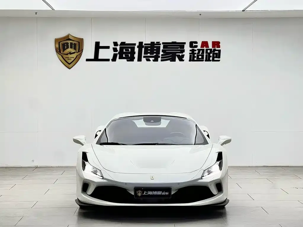 Ferrari F8 — фото 6