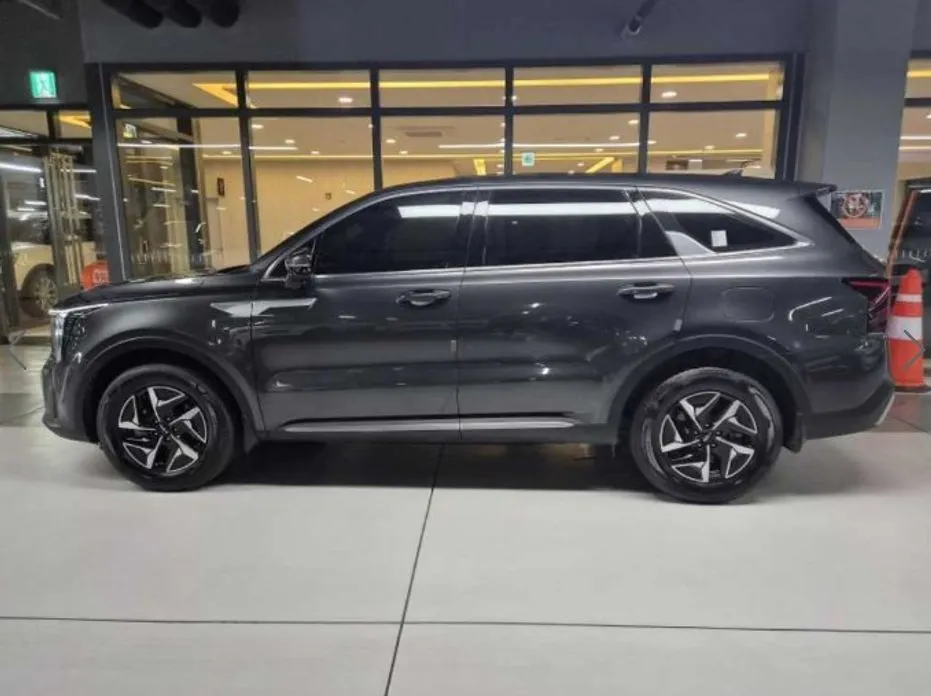 Kia Sorento — фото 4