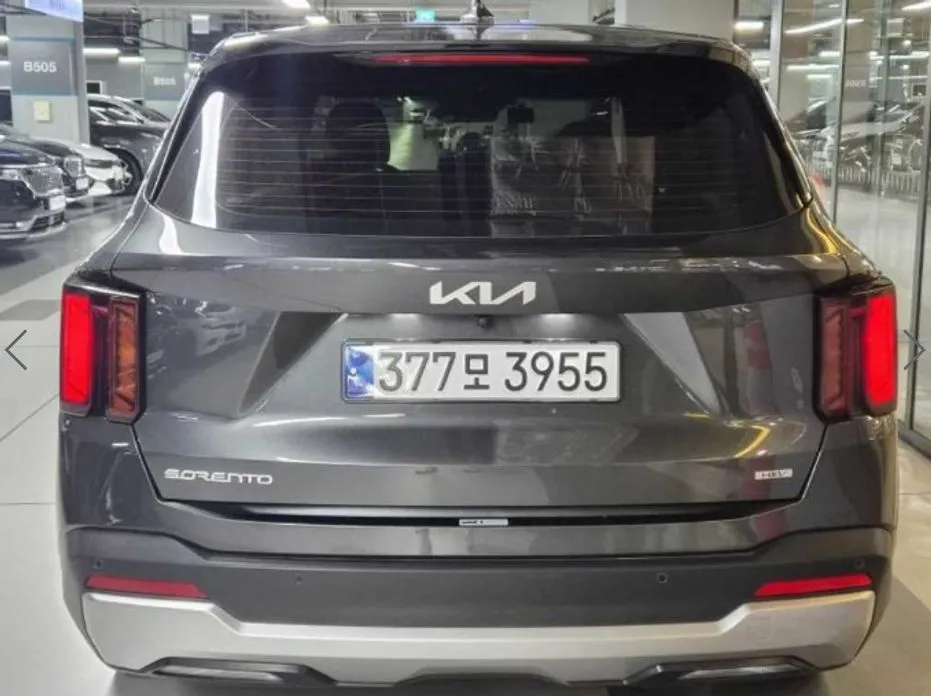 Kia Sorento — фото 8