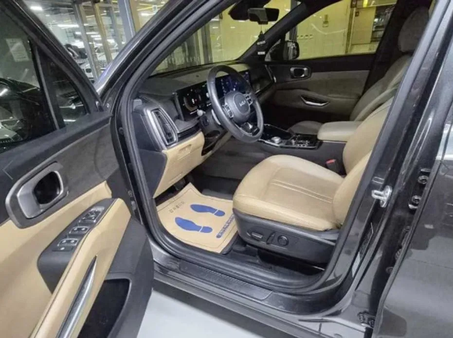 Kia Sorento — фото 5