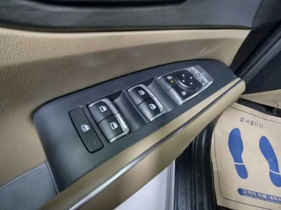 Kia Sorento — фото 10