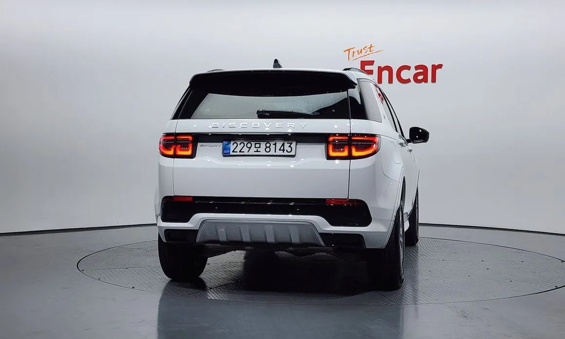 Land Rover Discovery Sport — фото 6