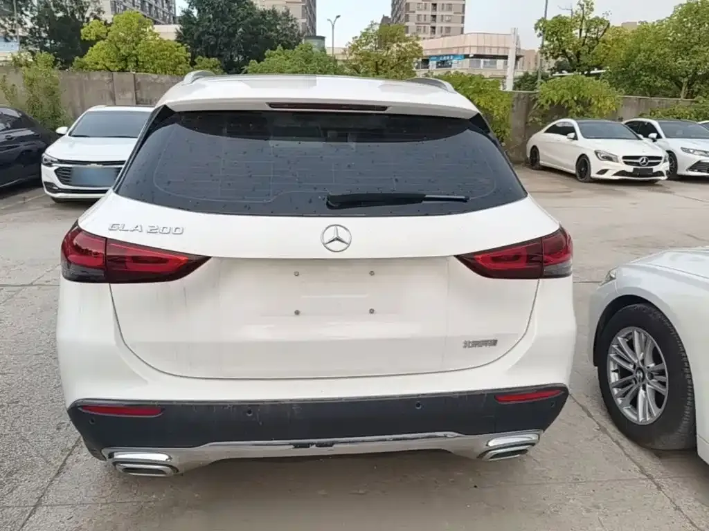 Mercedes-Benz GLA — фото 7