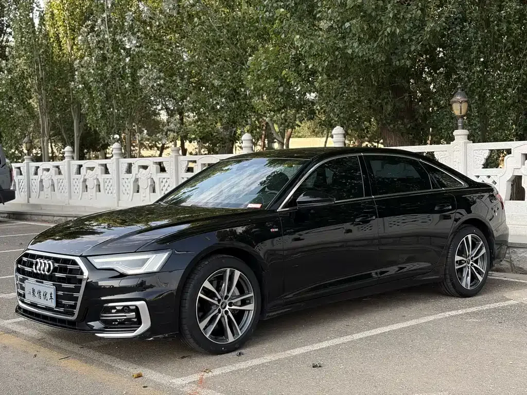 Audi A6L — фото 10