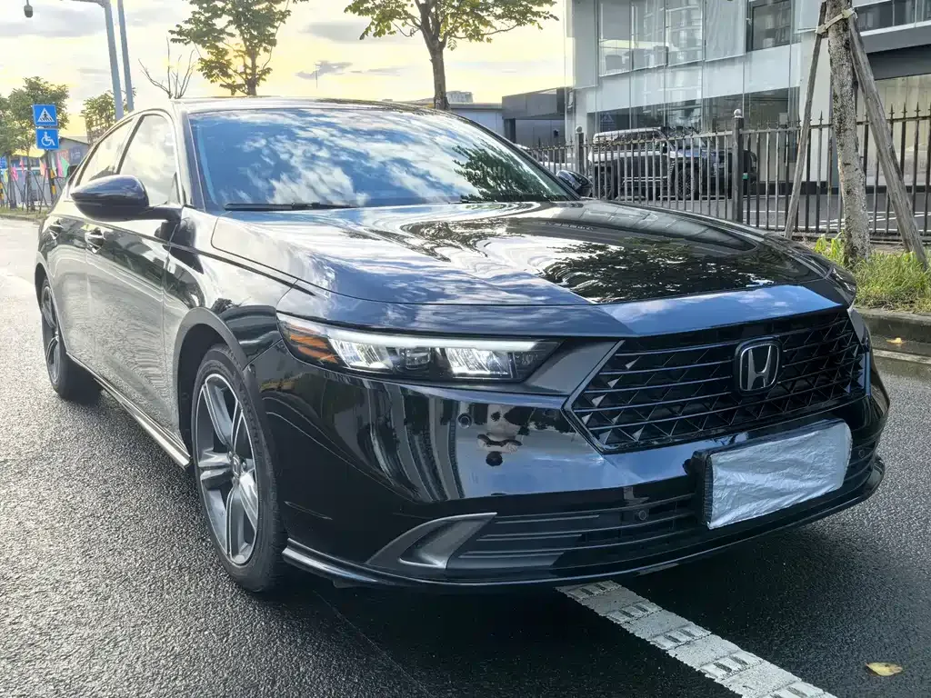 Honda Accord — фото 2
