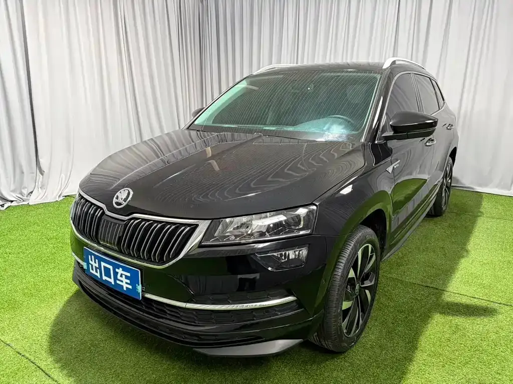 Skoda Karoq — фото 1