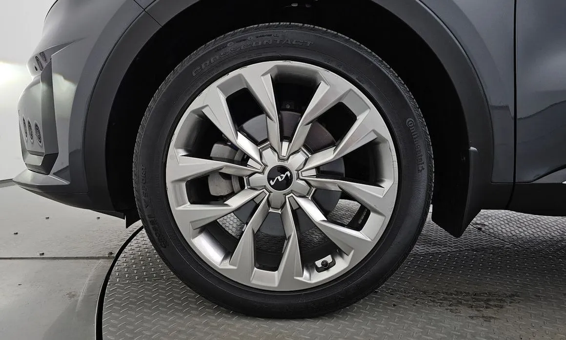 Kia Sorento — фото 5