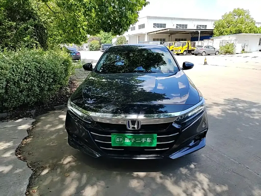Honda Accord — фото 7