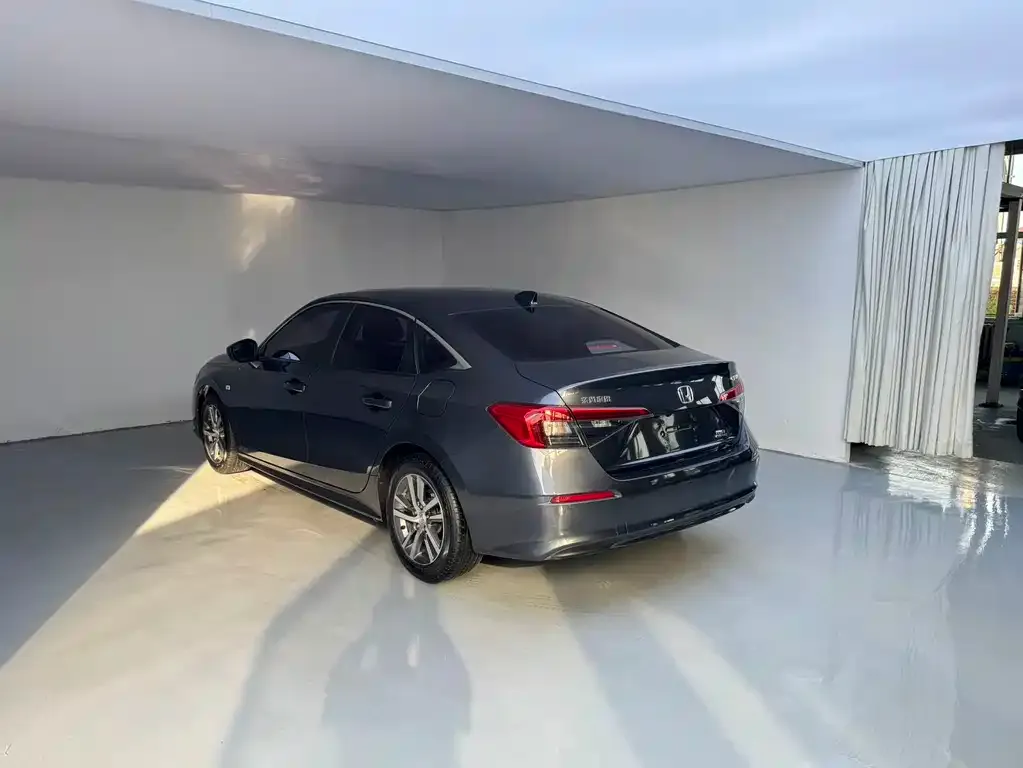 Honda Civic — фото 2