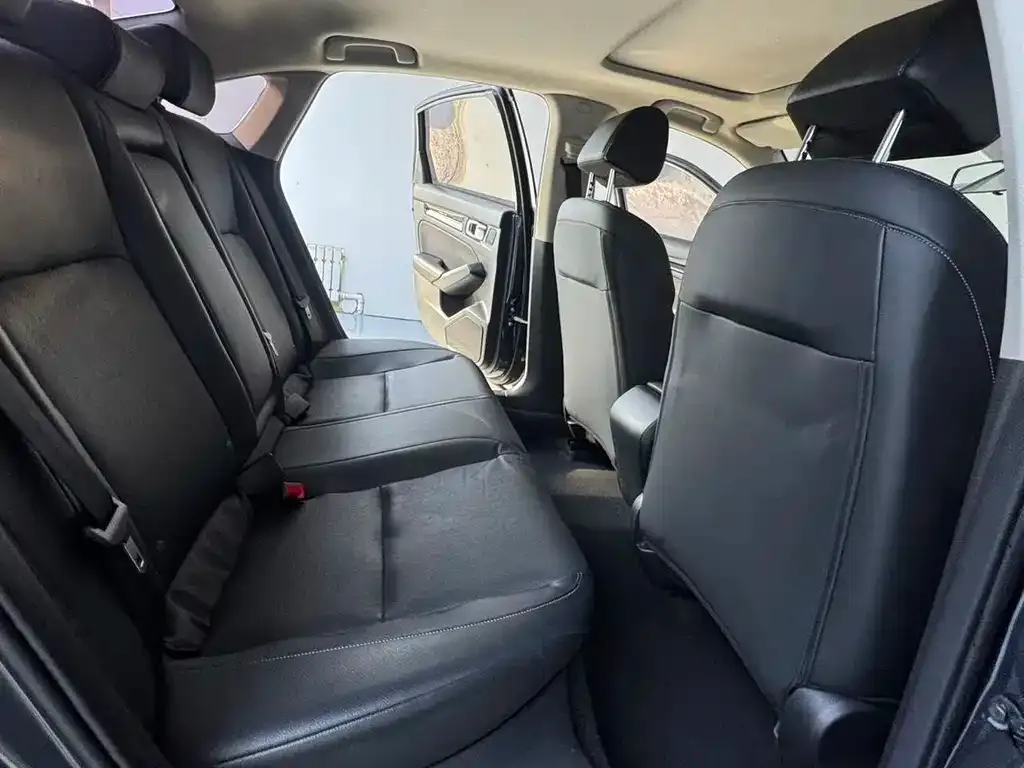 Honda Civic — фото 8