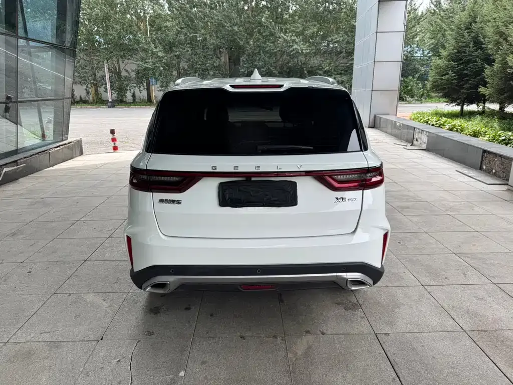 Geely Vision X6 — фото 8