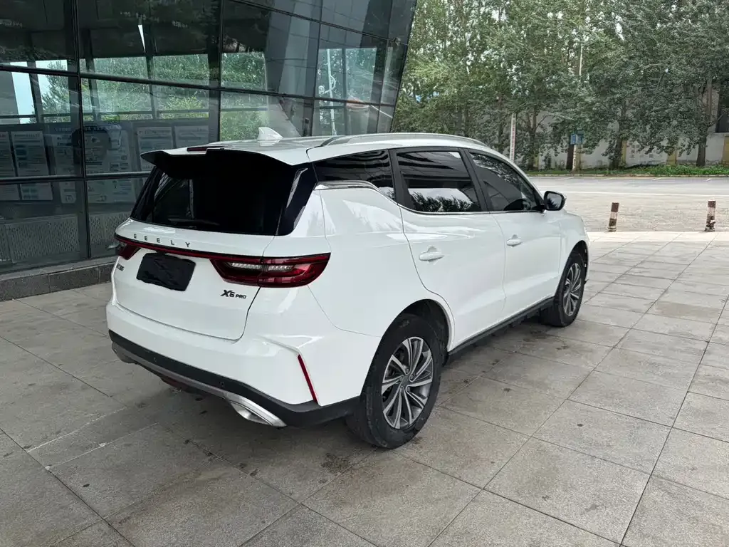 Geely Vision X6 — фото 2