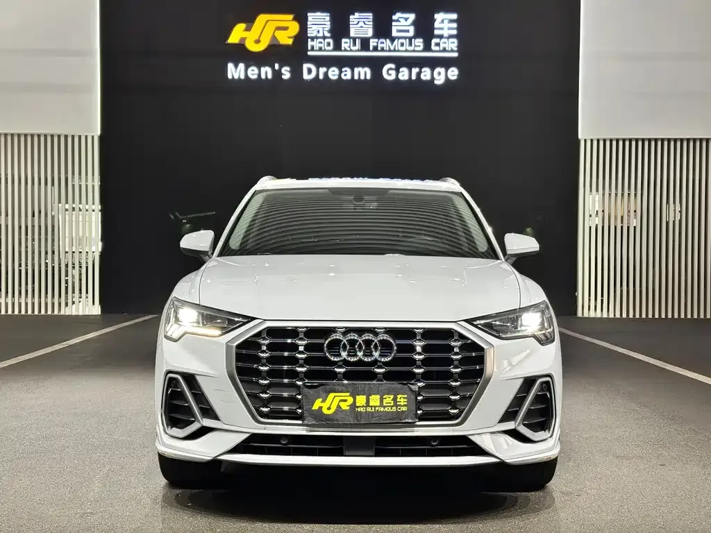 Audi Q3 — фото 3