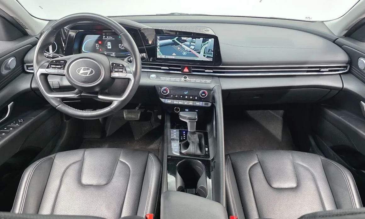 Hyundai AVANTE — фото 6