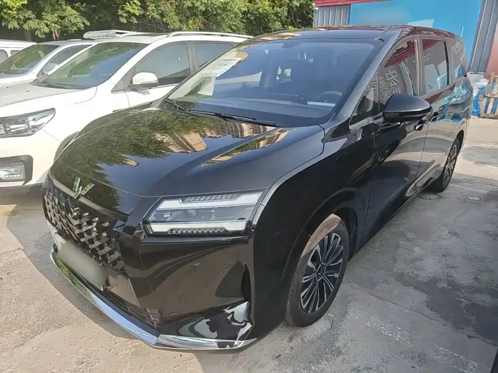 Wuling Starlight 730 New Energy — фото 9