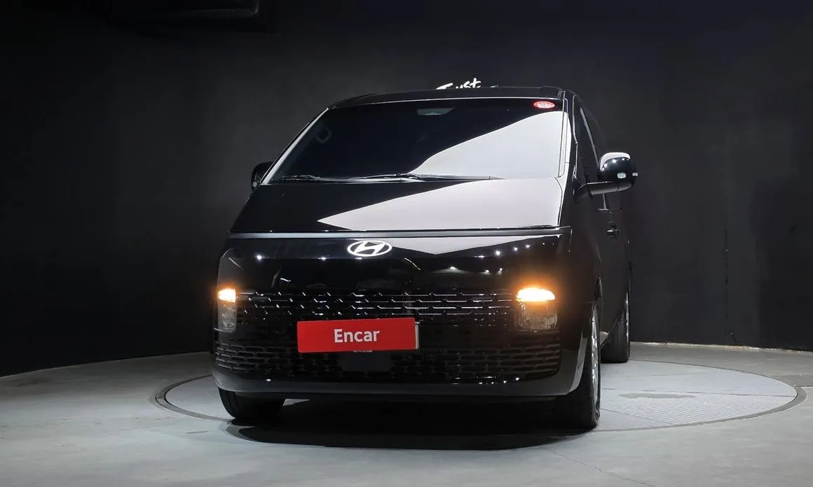 Hyundai Staria — фото 2