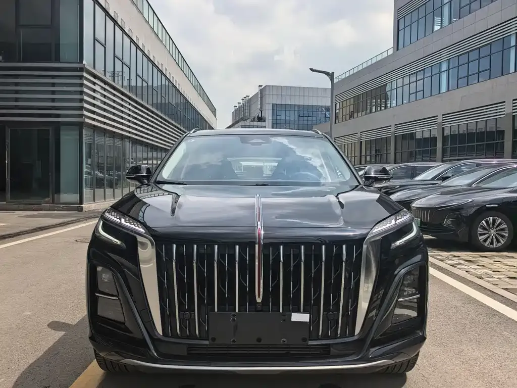 Hongqi HS3 PHEV — фото 4