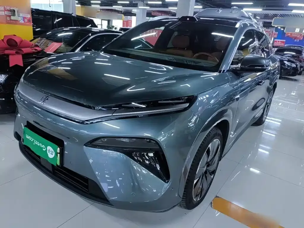 BYD Tang L — фото 2
