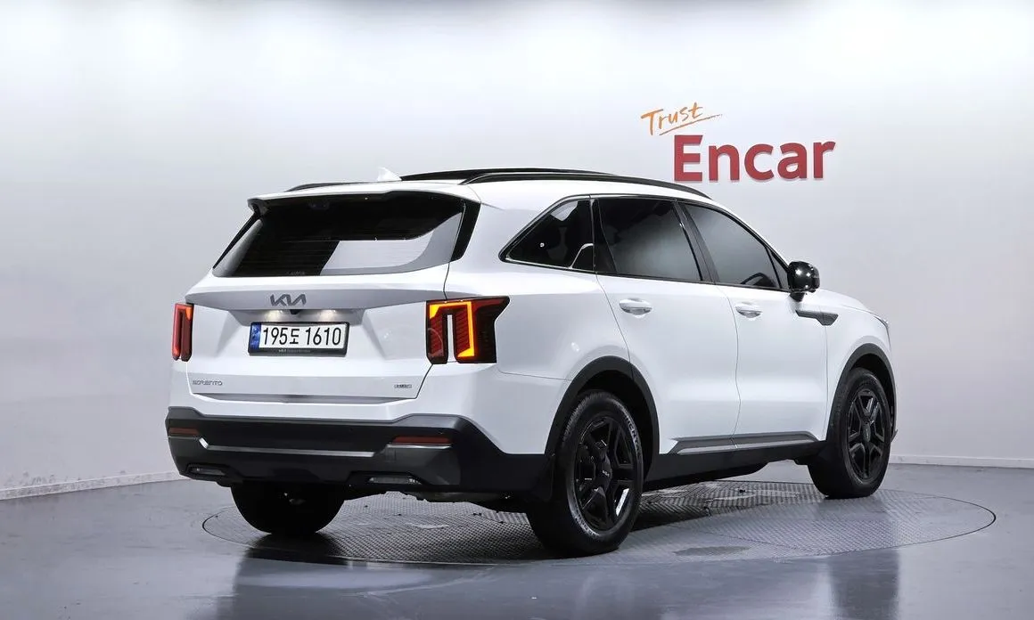 Kia Sorento — фото 3