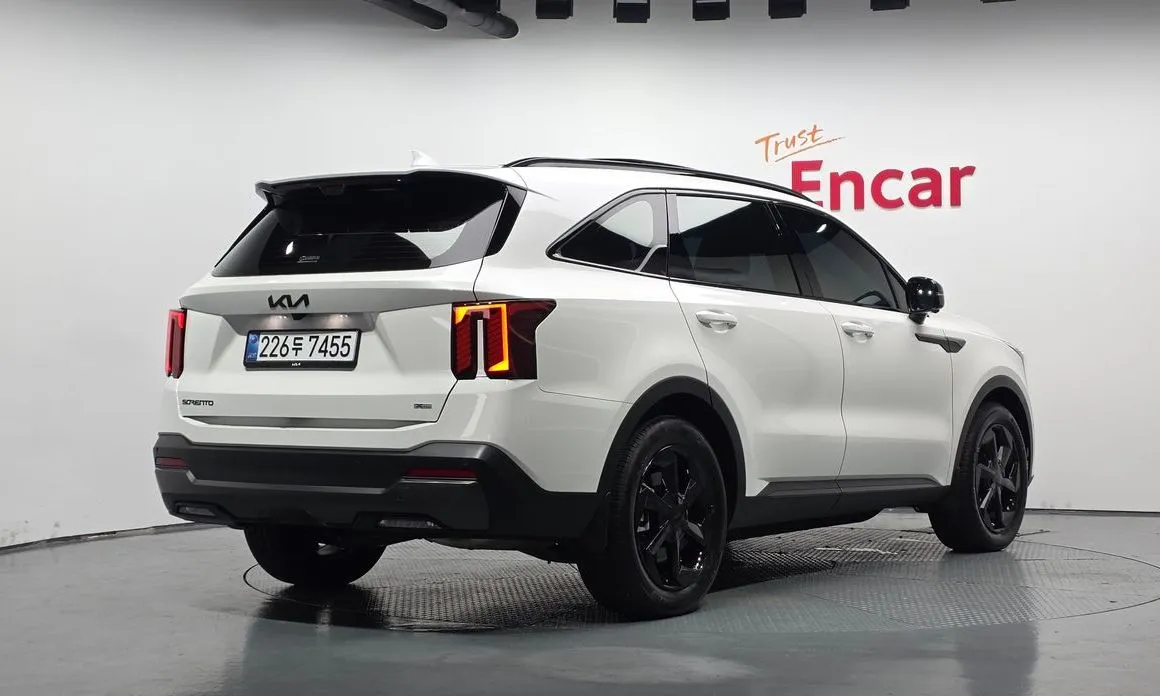 Kia Sorento — фото 4