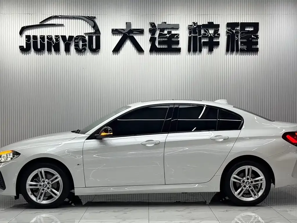 BMW 1 Series — фото 10