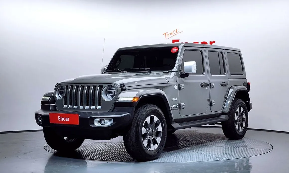 Jeep Wrangler — фото 1