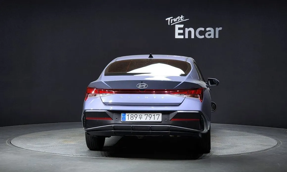 Hyundai AVANTE — фото 3